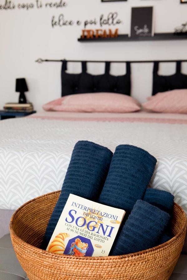 オルゴーゾロ Santu Bustianu Bed & Breakfast エクステリア 写真